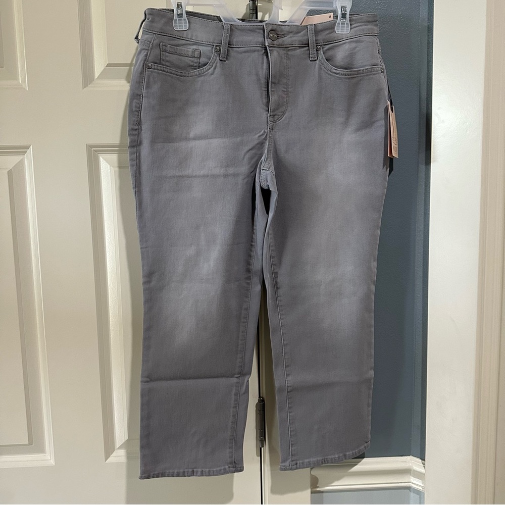 NYDJ Women's Capris in Light Gray